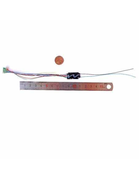 11 870021 DECODER CABLES NEM652 CON 4 FUNCIONES HO/N + CABLES p/POWER PACK
